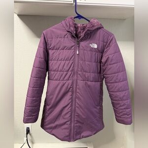 The North Face Reversible Winter Parka Jacket in Purple with mossbud lining